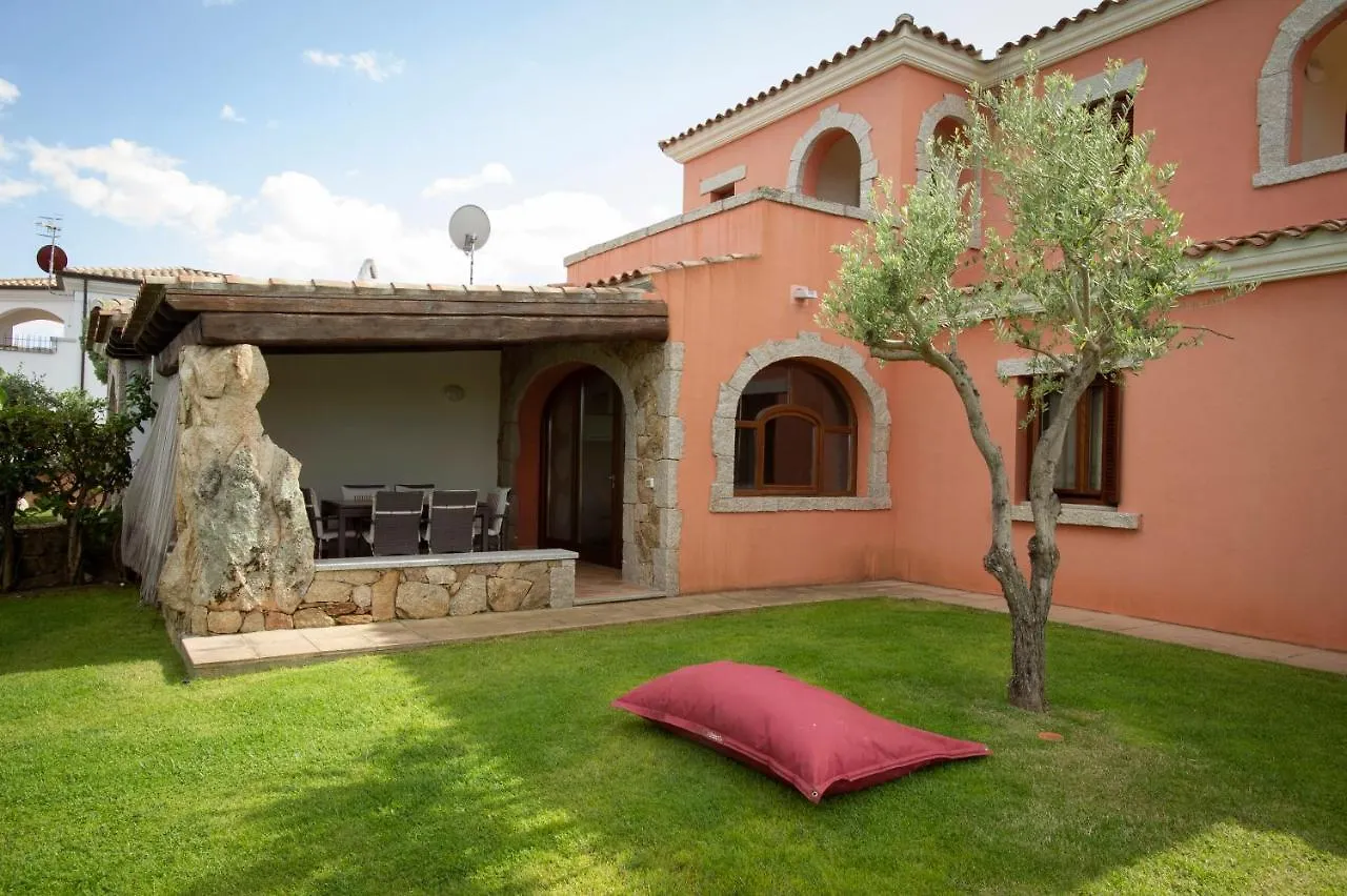 Villa Cedrino San Teodoro  0*, San Teodoro (Sardinia)